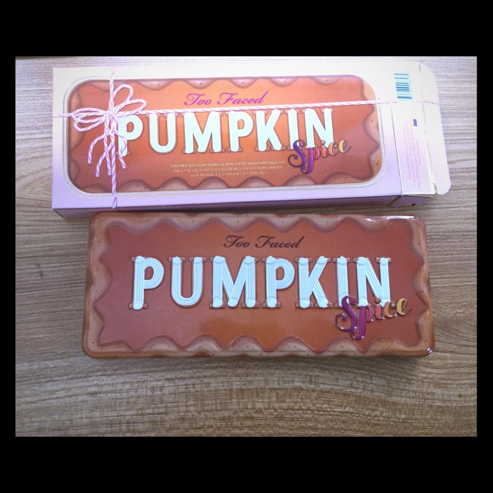 Too Faced Orange and White Eyeshadow Palette